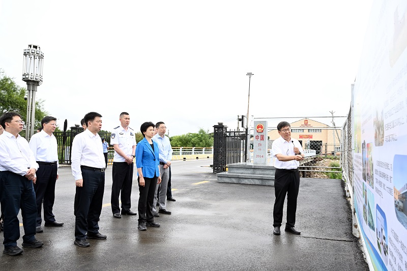 heilongjiang governor inspects masuma china-russia base-2
